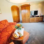 酒店 克尔克海莫霍夫高级酒店 巴德小基希海姆