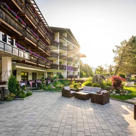 فندق Der Kirchheimerhof 4*