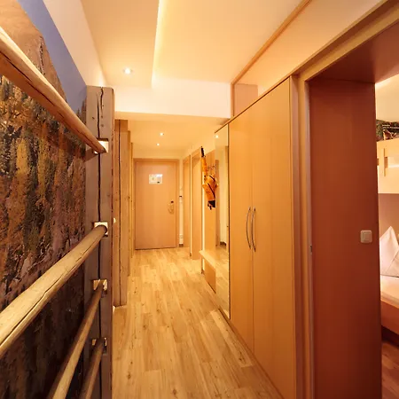 Der Kirchheimerhof 4* باد كلينكيرشهايم