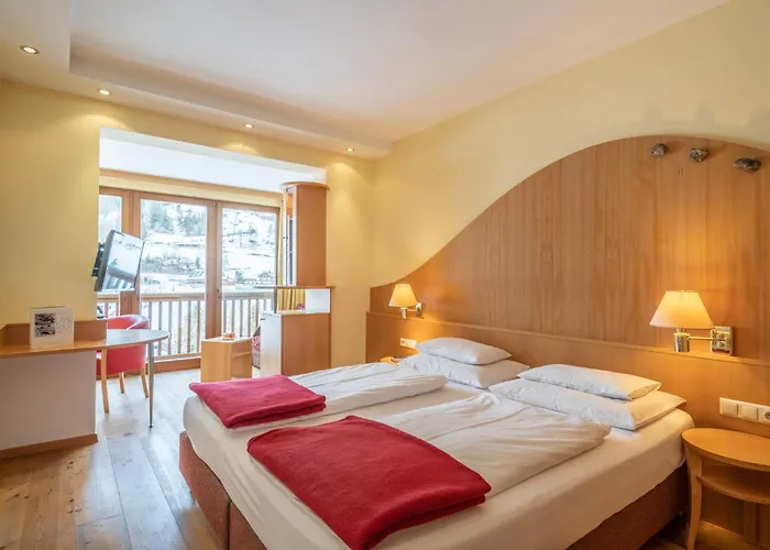 Hotel Der Kirchheimerhof 4*