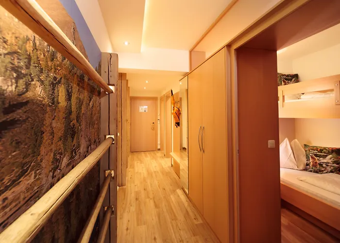 克尔克海莫霍夫高级酒店 4* 巴德小基希海姆