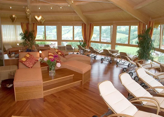 Hotel Der Kirchheimerhof 4*