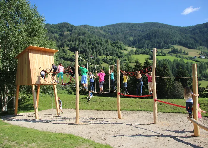 克尔克海莫霍夫高级酒店 4*